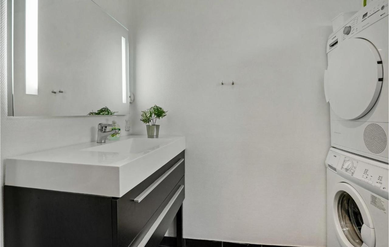 Beautiful Home In Borkop With Kitchen Dış mekan fotoğraf